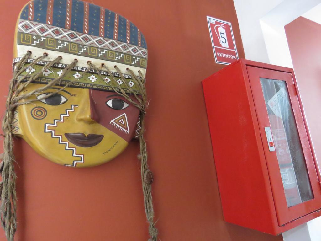 Casa Hualpa Hostel Лима Экстерьер фото