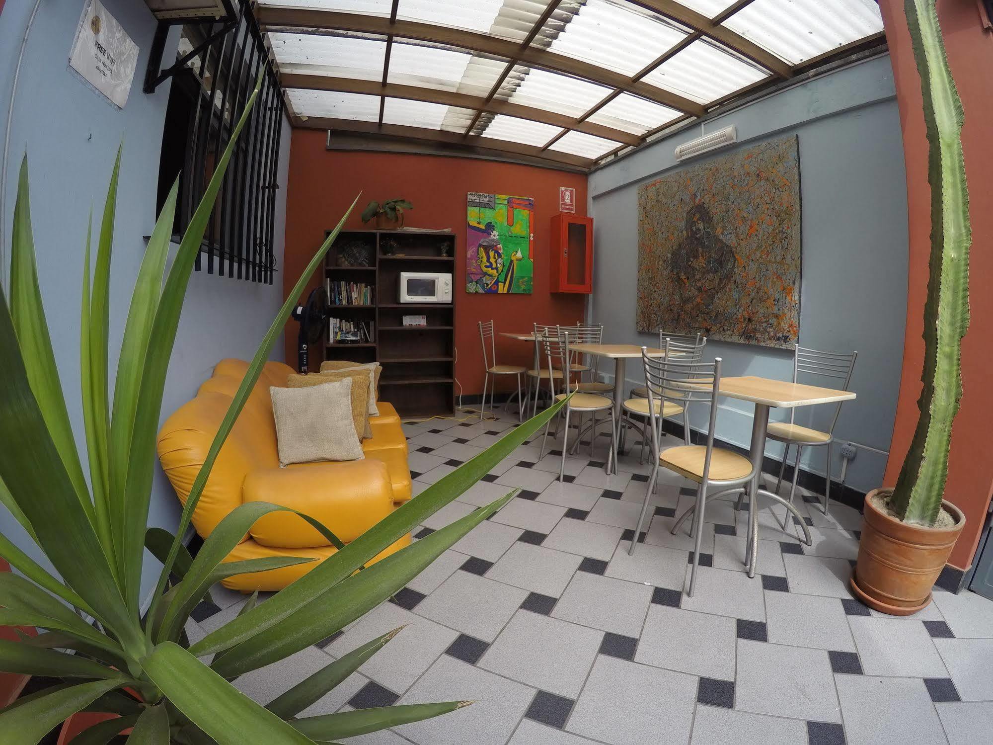 Casa Hualpa Hostel Лима Экстерьер фото