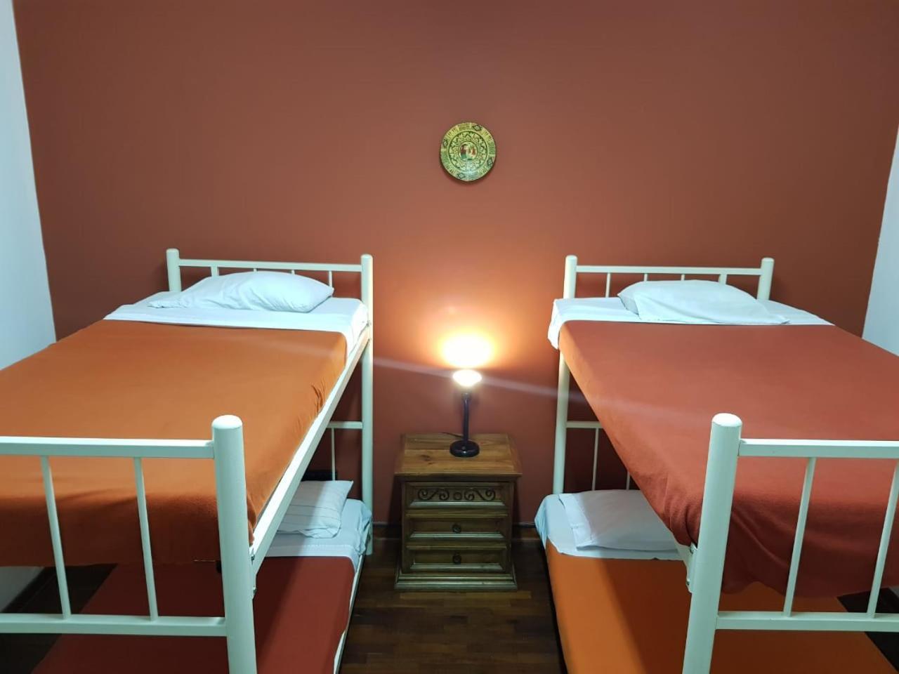 Casa Hualpa Hostel Лима Экстерьер фото