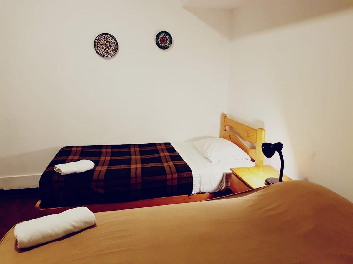 Casa Hualpa Hostel Лима Экстерьер фото