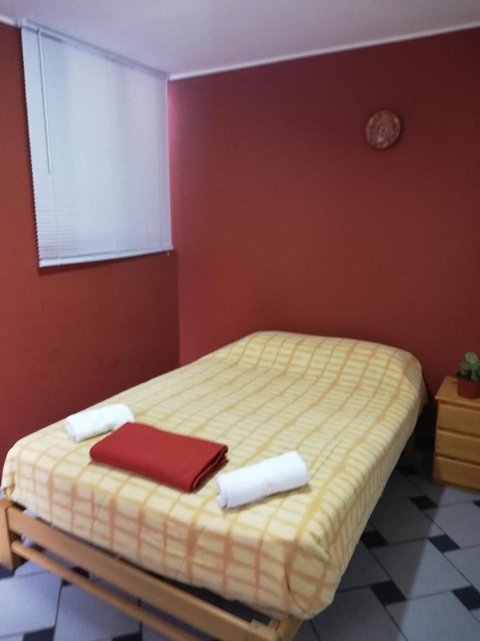 Casa Hualpa Hostel Лима Экстерьер фото